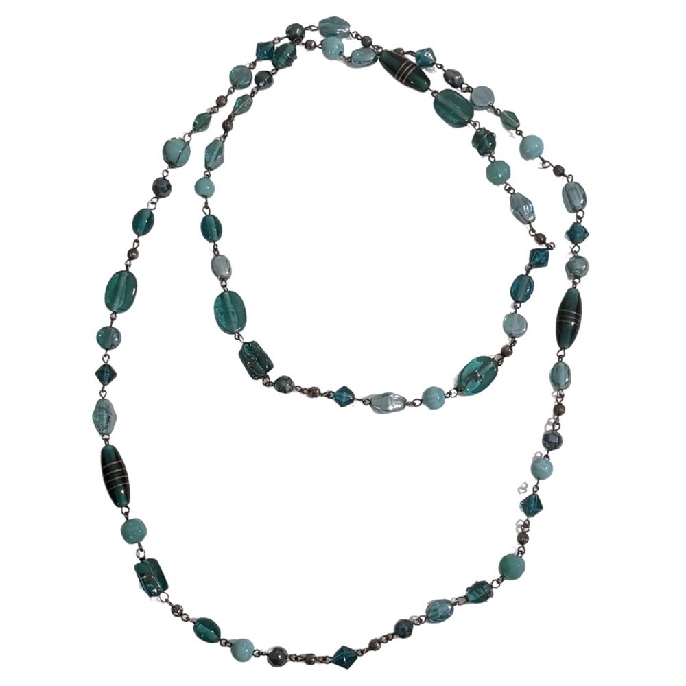 Vintage green venetian glass and ceramic beaded necklace 48” length